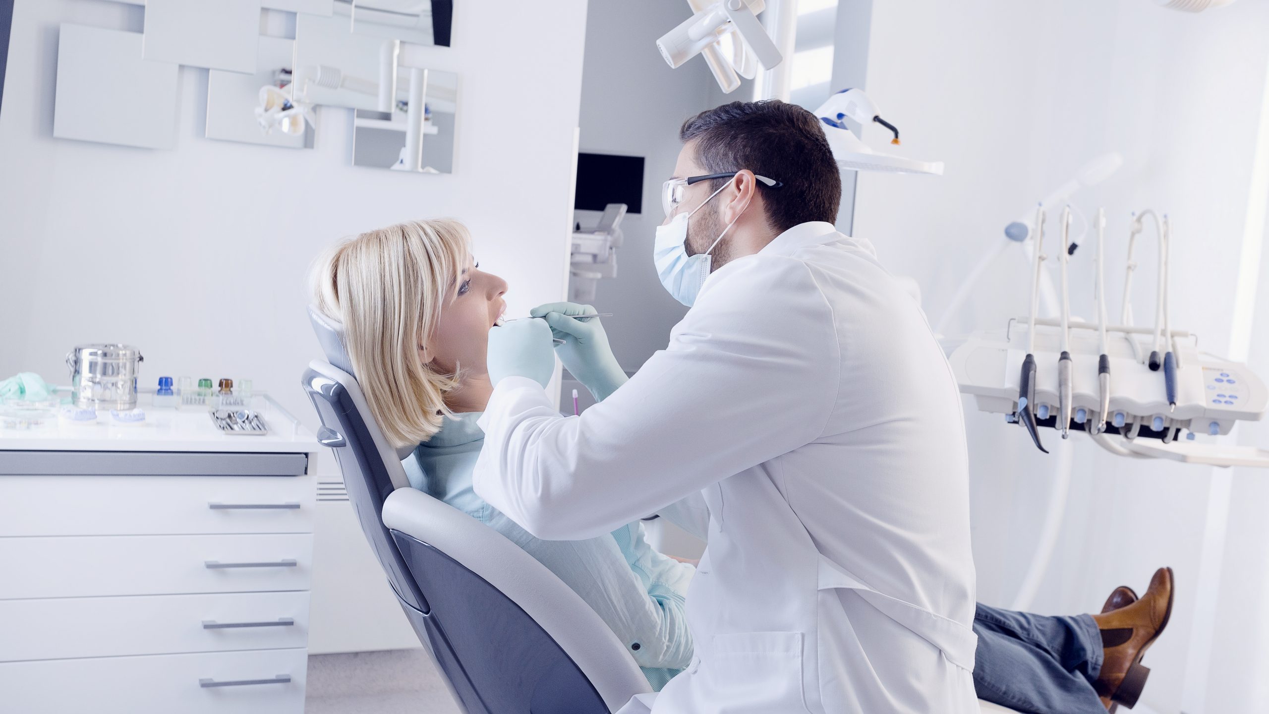 Dentist in Bridgeport, NY
